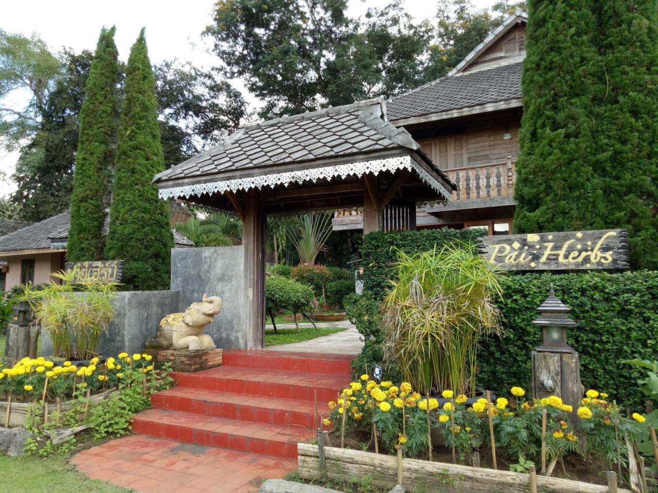 Pai Herbs Resort Exteriör bild